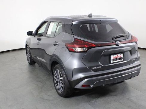 Certified 2023 Nissan Kicks SV FWD image 16
