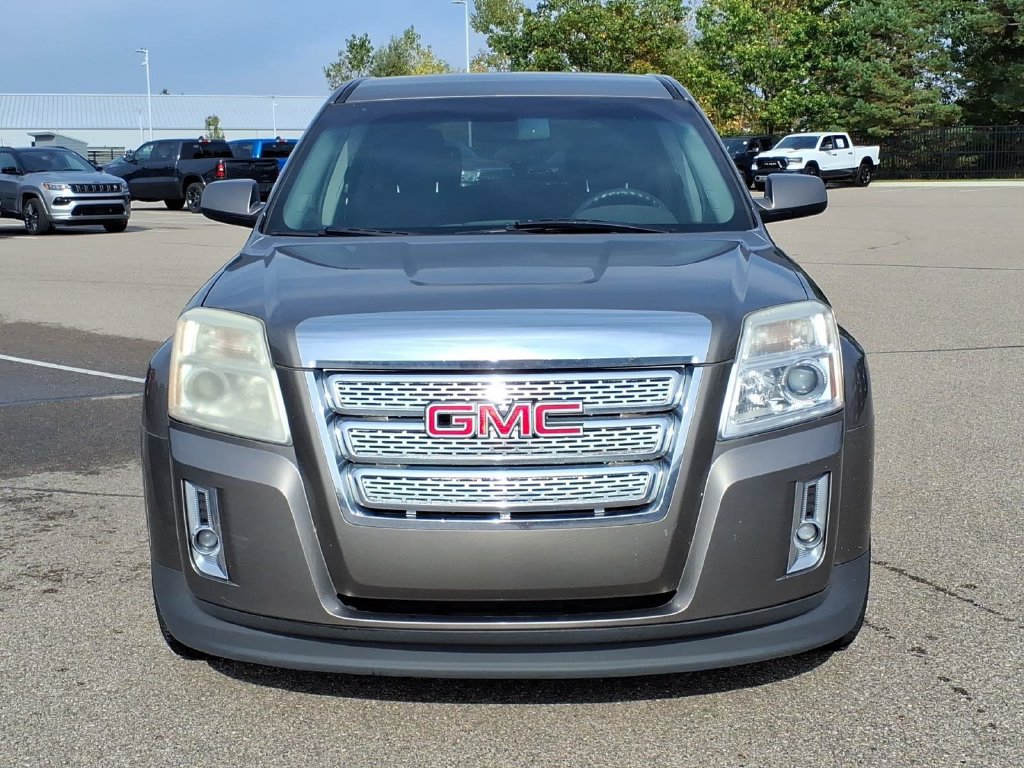 Used 2011 GMC Terrain SLE AWD/4WD image 2
