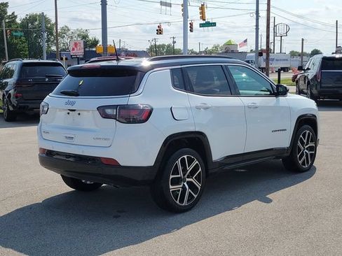 Used 2025 Jeep Compass Limited w/ Elite Group AWD/4WD image 7
