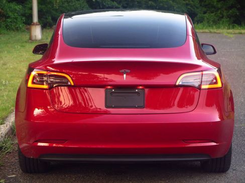 Used 2022 Tesla Model 3 Standard Range RWD image 26