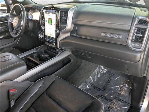 Used 2024 RAM 1500 Laramie AWD/4WD image 22