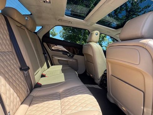 Used 2018 Jaguar XJ L Portfolio RWD image 7