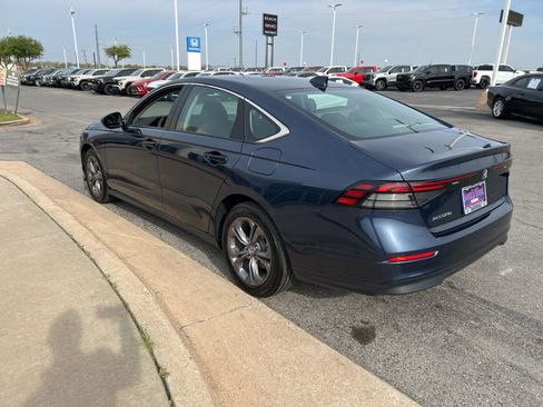 Used 2024 Honda Accord EX image 7