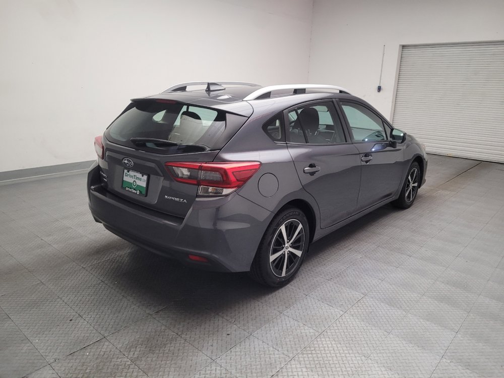 Used 2021 Subaru Impreza 2.0i Premium w/ Popular Package #3 AWD/4WD image 9