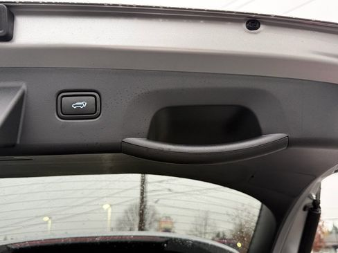 Certified 2024 Hyundai Tucson Limited image 12