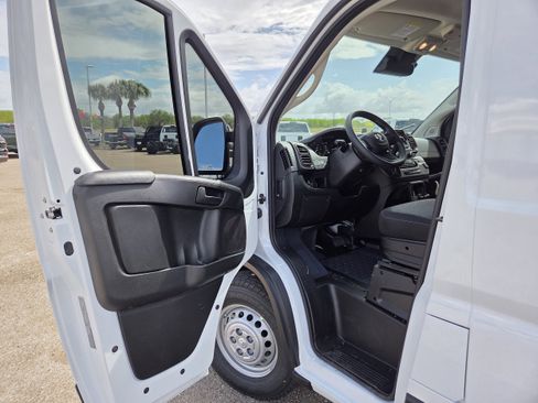 New 2026 RAM ProMaster 1500 FWD image 11