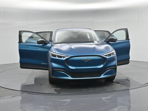 New 2026 Ford Mustang Mach-E Select RWD image 31