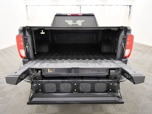 Used 2022 GMC Sierra 1500 Elevation AWD/4WD image 7