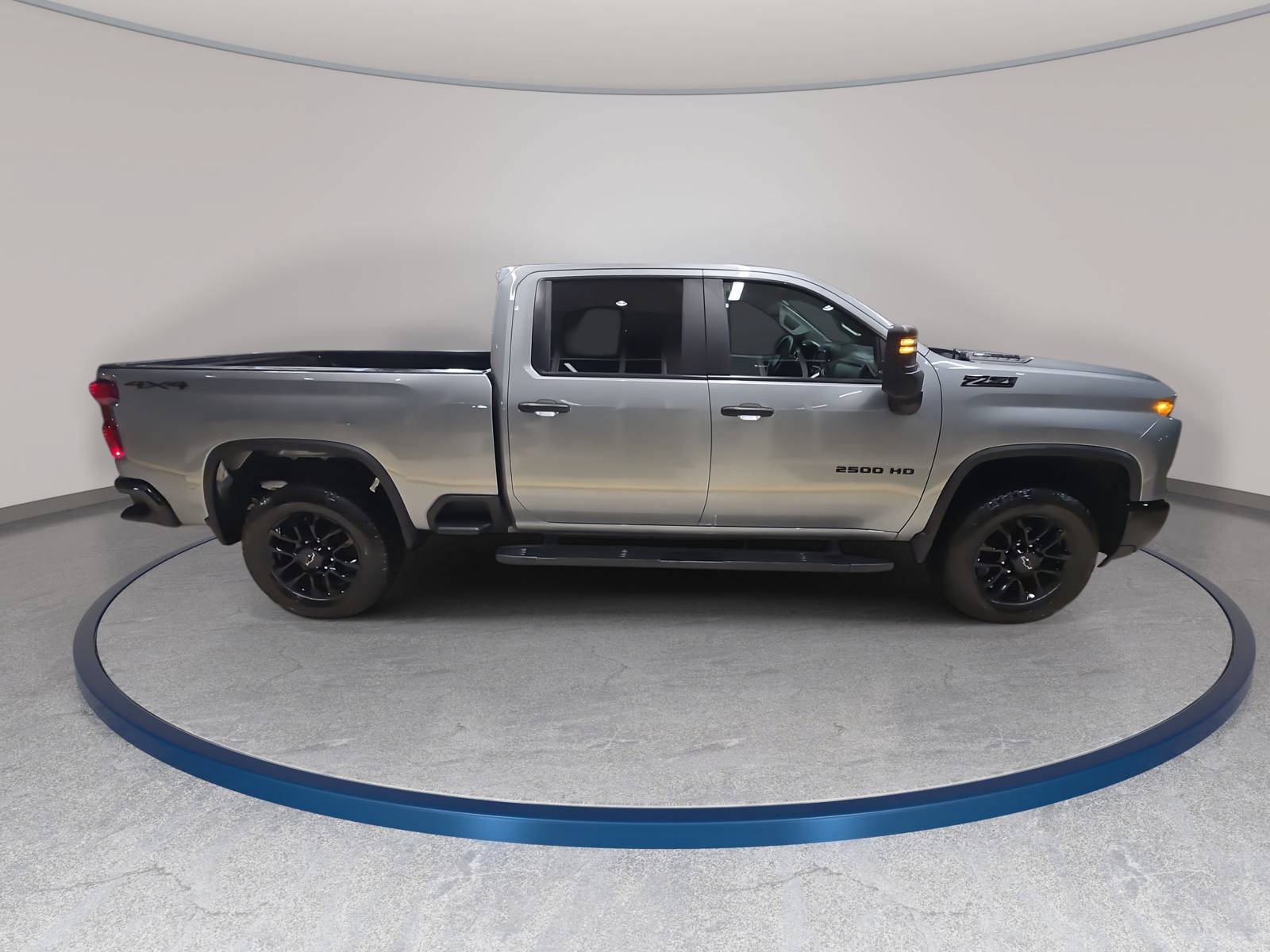 Used 2026 Chevrolet Silverado 2500 Custom w/ Custom Value Package AWD/4WD image 4