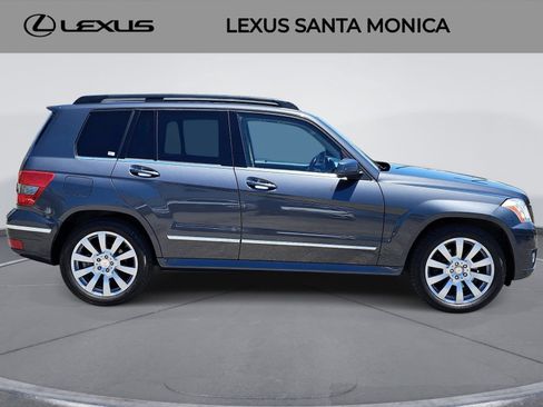 Used 2012 Mercedes-Benz GLK 350 4MATIC image 4