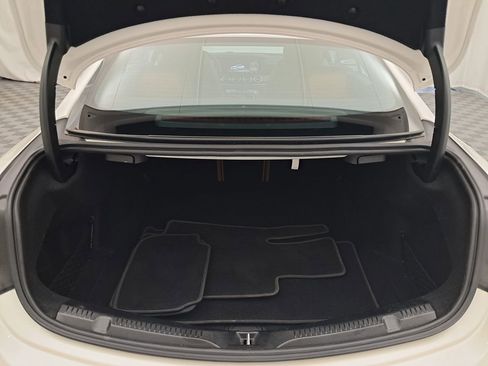 Used 2018 Mercedes-Benz E 400 4MATIC Coupe image 45