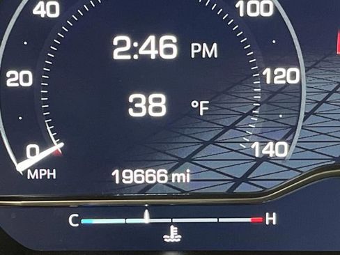 Used 2023 GMC Sierra 1500 SLT w/ SLT Premium Plus Package image 6