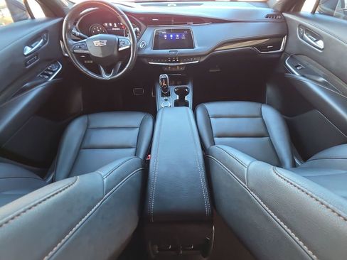 Used 2023 Cadillac XT4 Sport w/ Technology Package image 20