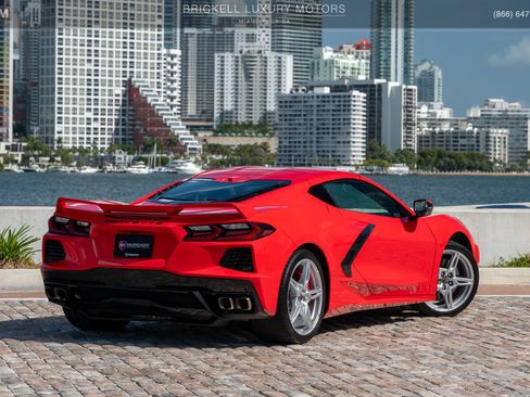 Used 2022 Chevrolet Corvette Stingray Preferred Cpe w/ Z51 Performance Package image 4