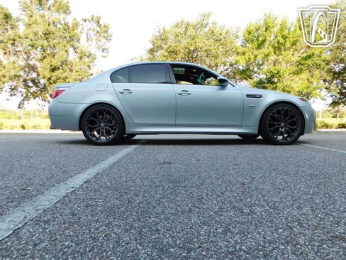 Used 2006 BMW M5 image 18