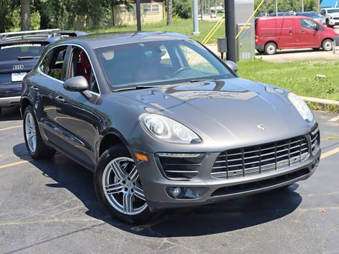 Used 2015 Porsche Macan S AWD/4WD image 7