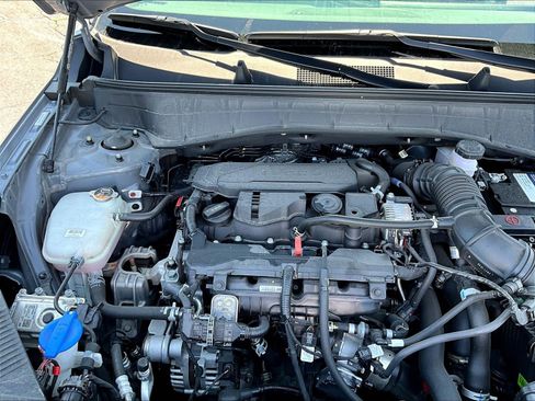 Used 2025 Hyundai Kona Limited FWD image 29