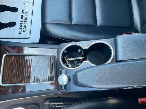 Used 2015 Mercedes-Benz GLK 350 4MATIC image 10