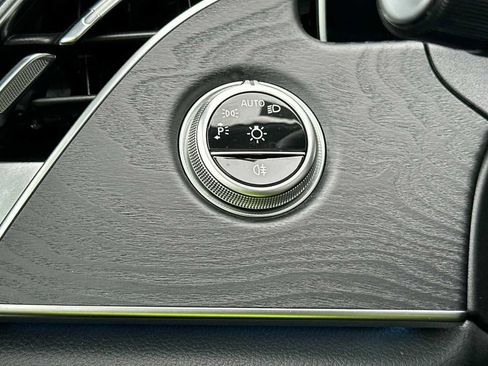 Certified 2025 Mercedes-Benz E 350 Sedan image 36