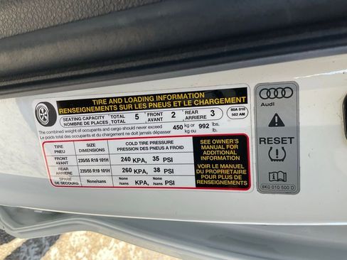 Used 2020 Audi Q5 e Premium w/ Convenience Package image 22