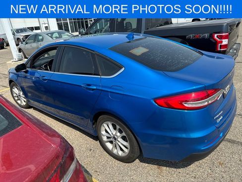 Used 2019 Ford Fusion SE FWD image 5