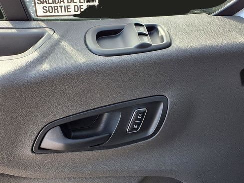 Used 2024 Ford Transit 350 XLT image 21