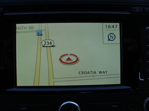 Used 2014 Volkswagen CC R-Line image 12