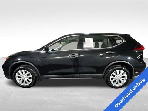 Used 2019 Nissan Rogue S image 8