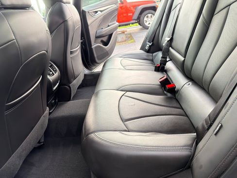 Used 2019 Buick LaCrosse Essence w/ Sun and Shade Package FWD image 26