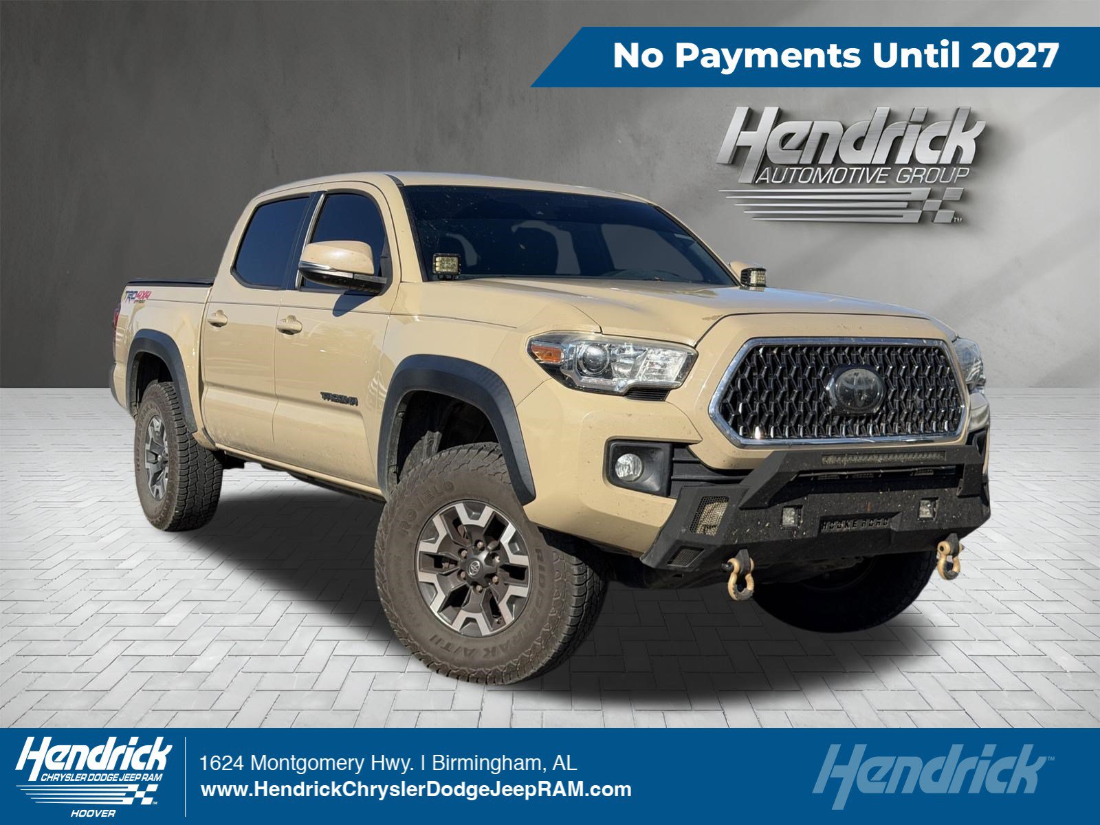 Used 2018 Toyota Tacoma TRD Off-Road AWD/4WD image 1