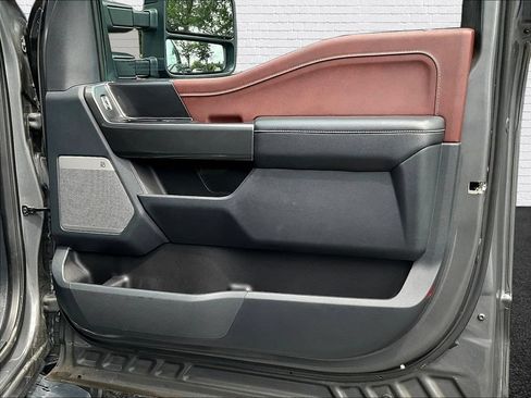 Used 2023 Ford F150 Lariat w/ Equipment Group 502A High AWD/4WD image 25