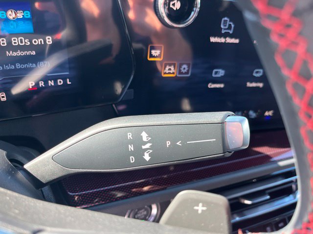 New 2027 Chevrolet Traverse RS w/ LPO, Floor Liner Package FWD image 25