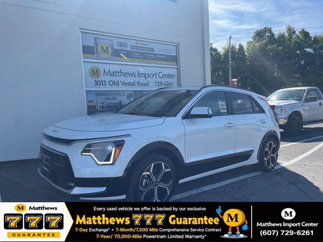 Certified 2025 Kia Niro EX Touring FWD image 1