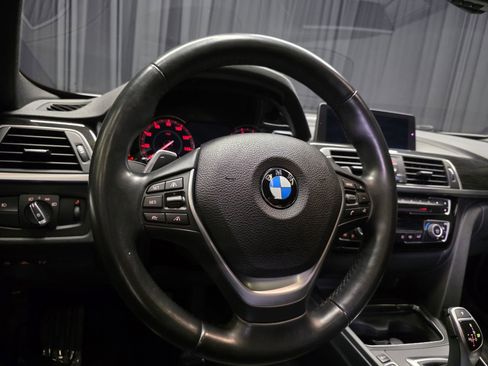 Used 2018 BMW 340i xDrive Sedan AWD/4WD image 28