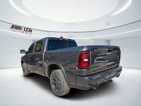 New 2026 RAM 1500 4x4 Crew Cab image 5
