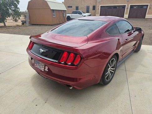 Used 2016 Ford Mustang Coupe RWD image 16