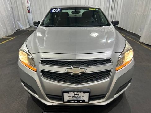 Used 2013 Chevrolet Malibu LS w/ Protection Package FWD image 9