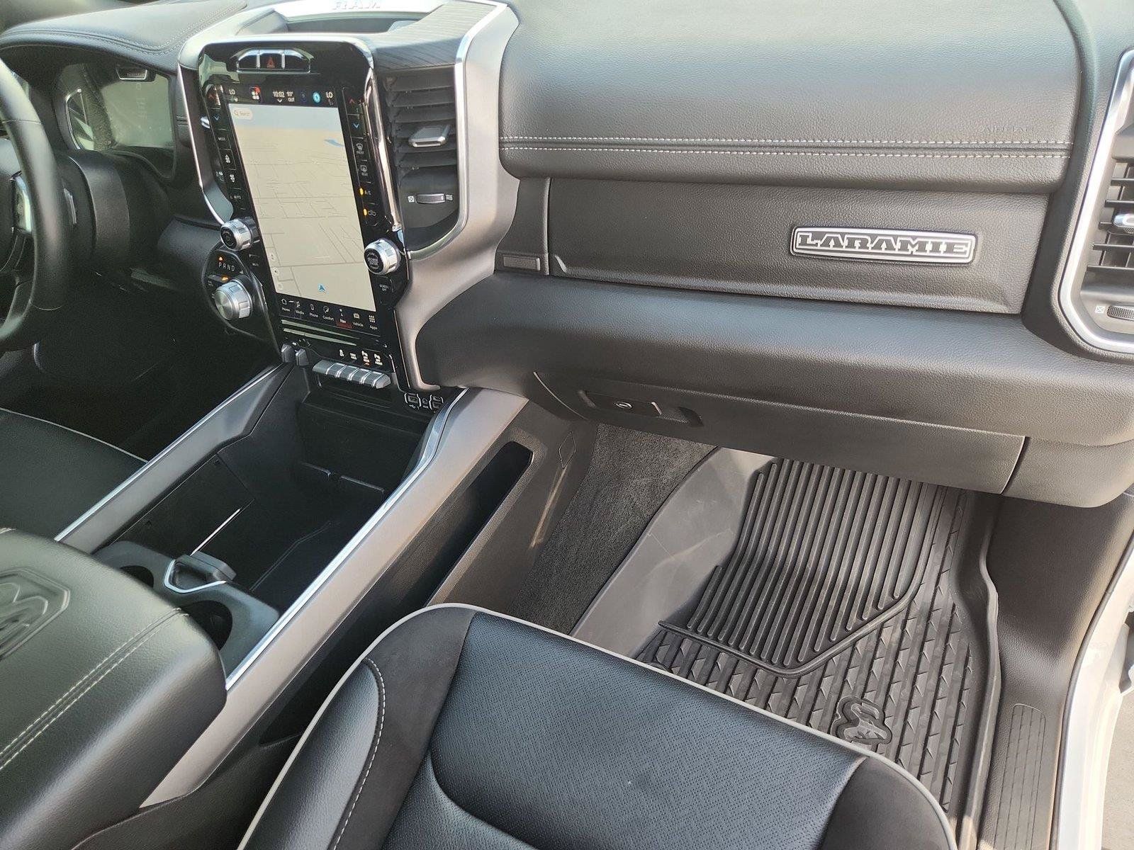 Used 2024 RAM 1500 Laramie AWD/4WD image 28