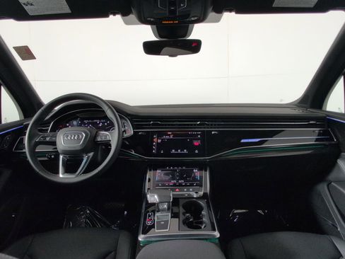 Certified 2025 Audi Q7 2.0T Premium Plus w/ Premium Plus Package image 24