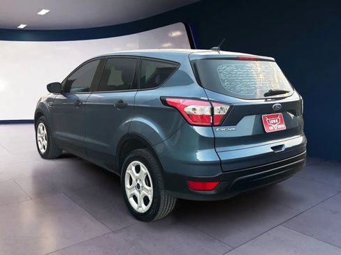 Used 2018 Ford Escape S image 3