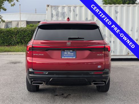 Used 2025 Buick Enclave Sport Touring w/ Power Package FWD image 6