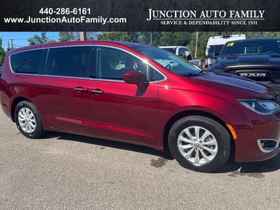 Used 2019 Chrysler Pacifica Touring Plus