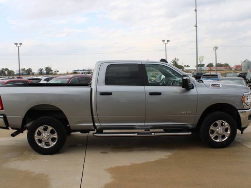 Used 2024 RAM 2500 Big Horn w/ Bed Utility Group image 4