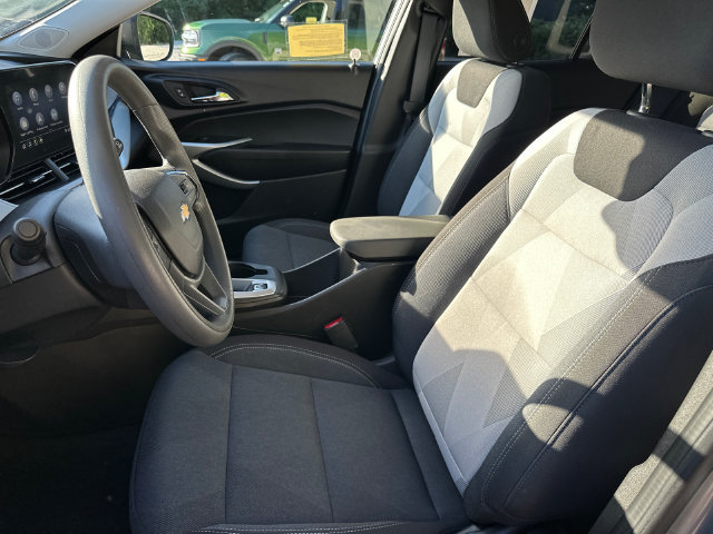 Certified 2026 Chevrolet Trax LS FWD image 34