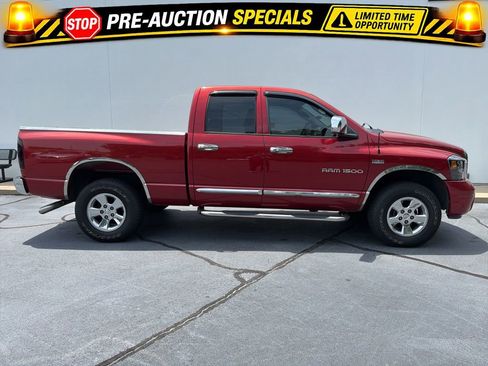 Used 2006 Dodge Ram 1500 Truck Laramie w/ Trailer Tow Group AWD/4WD image 2