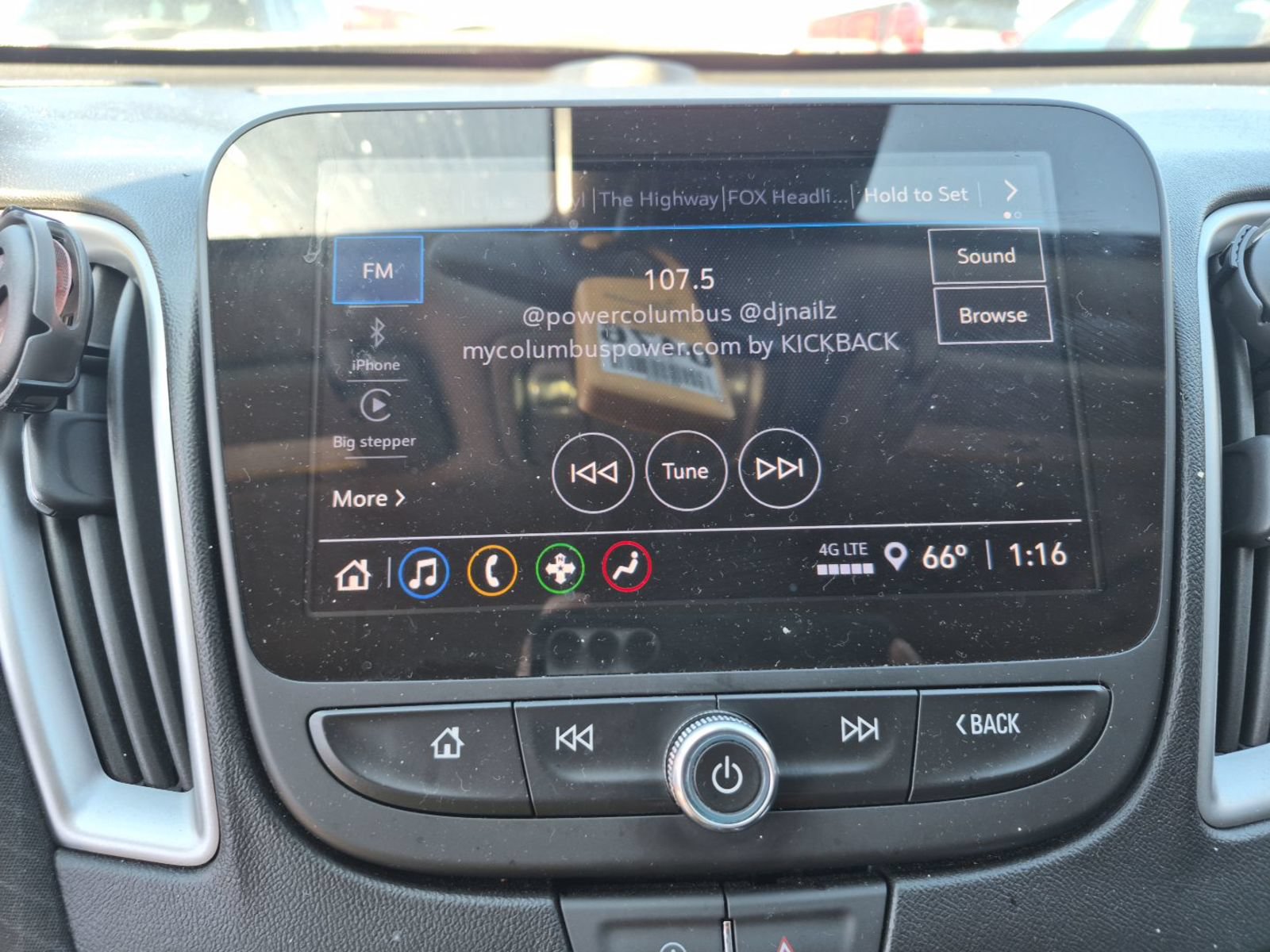 Used 2024 Chevrolet Malibu LT FWD image 10