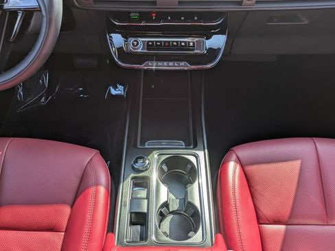 Certified 2025 Lincoln Corsair Reserve FWD image 19