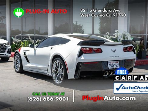 Used 2017 Chevrolet Corvette Grand Sport image 2