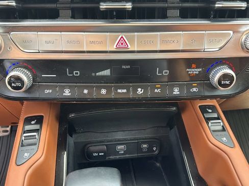 Used 2024 Kia Telluride SX X-Pro AWD/4WD image 28