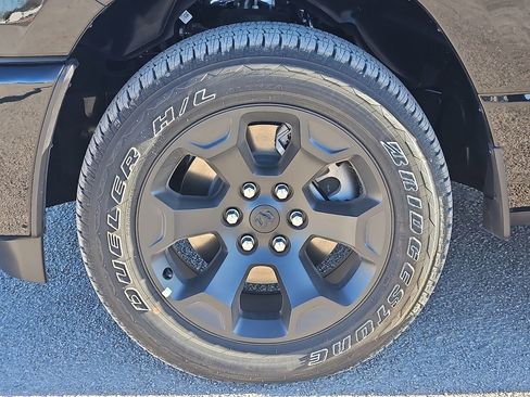New 2026 RAM 1500 Express image 9